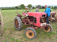 Tracteur, Le Clerc (30eme fete des moissons de Saint-Jean-de-Touslas) (1)